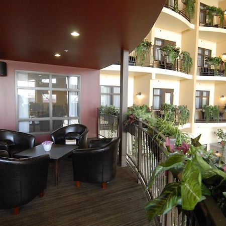 Hotel Ambassadeur Et Suites Quebec City Ngoại thất bức ảnh